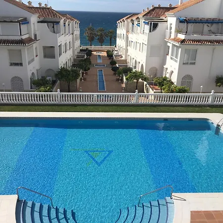 Apartment Fuentes De